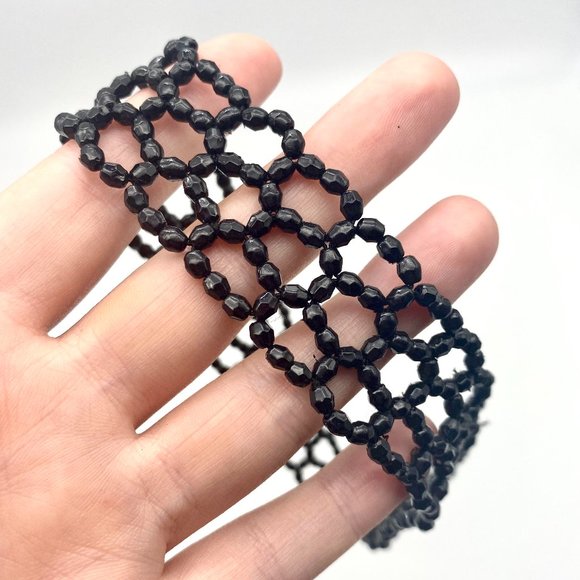 1940s Vintage Black Beaded Choker - Stretchy Necklace - Picture 5 of 5